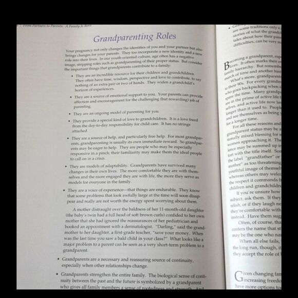 MAYO CLINIC COMPLETE‎ BOOK of Pregnancy & Baby's First Year 750 Pages - Picture 10 of 13